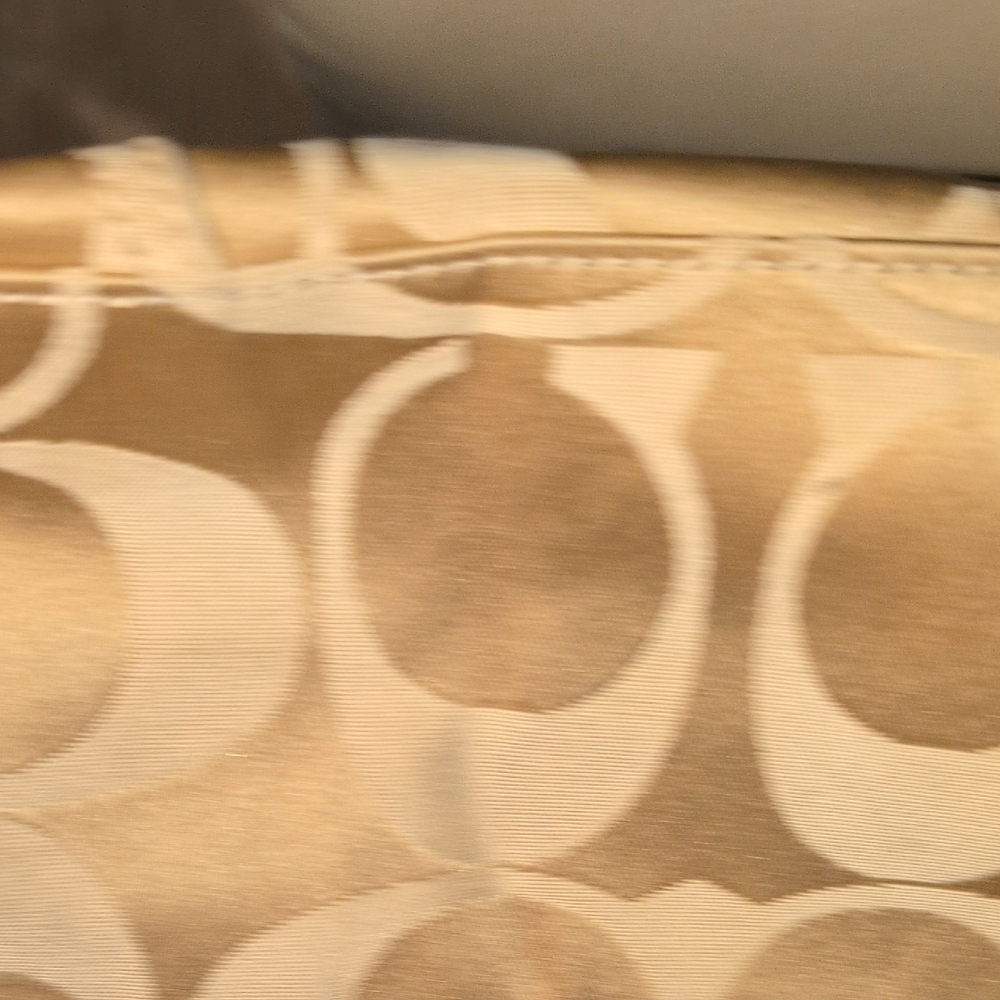 2009 Coach  Kristen Tan Signature C Shoulder Bag 13129 - Picture 16 of 16